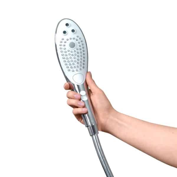 Womanizer Wave クロームのシャワーヘッド
